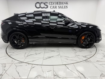 Used Lamborghini Urus 2021 for sale - 76725042: Photo