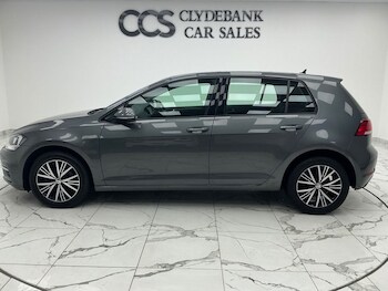 Used Volkswagen Golf 2018 for sale - 78256609: Photo