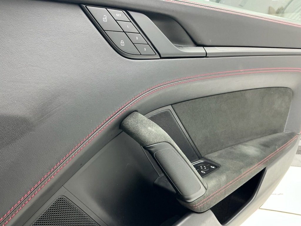 Used Porsche 911 2022 for sale - 77200585: Photo 21