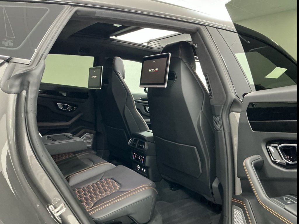 Used Lamborghini Urus 2021 for sale - 77849985: Photo 23