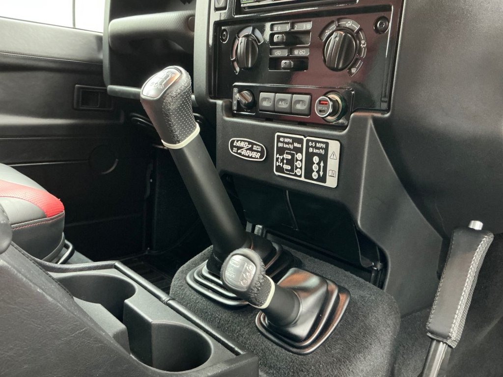 Used Land Rover Defender 2016 for sale - 77609288: Photo 18