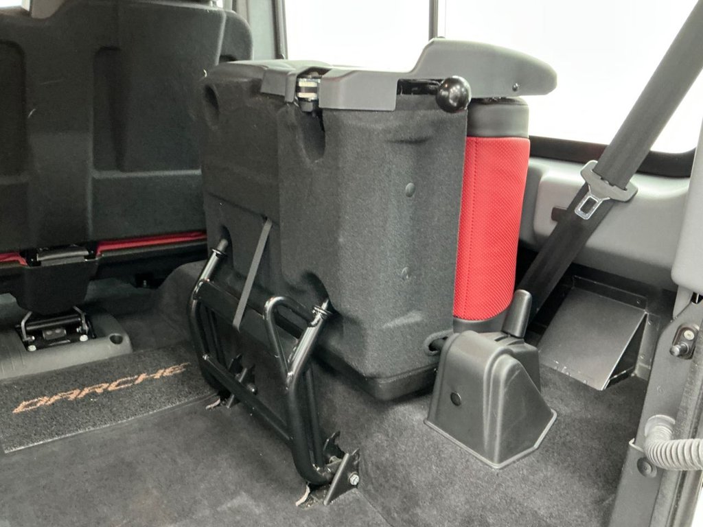 Used Land Rover Defender 2016 for sale - 77609288: Photo 25