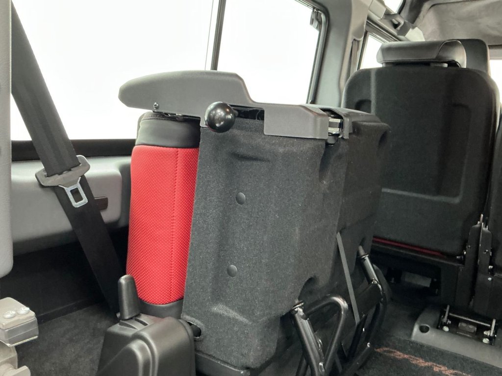 Used Land Rover Defender 2016 for sale - 77609288: Photo 28