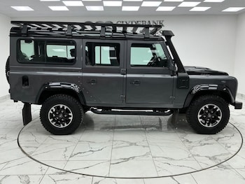 Used Land Rover Defender 2016 for sale - 77609288: Photo