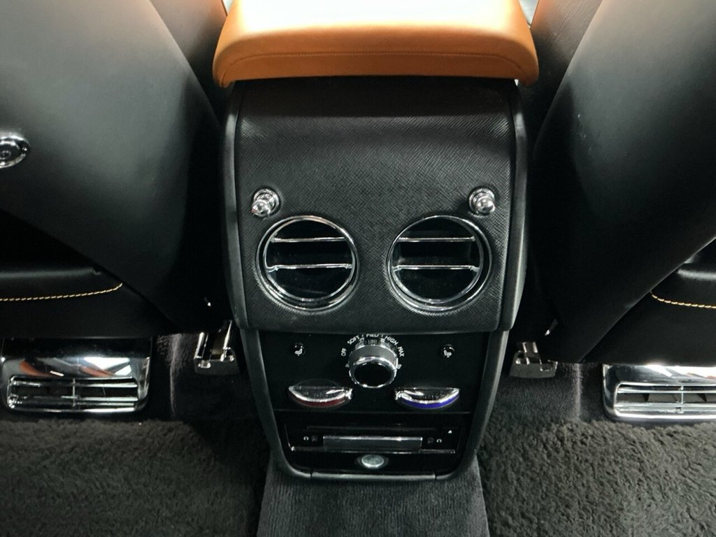 Used Rolls-Royce Cullinan 2023 for sale - 77236568: Photo 32