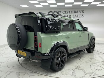 Used Land Rover Defender 2023 for sale - 78458604: Photo