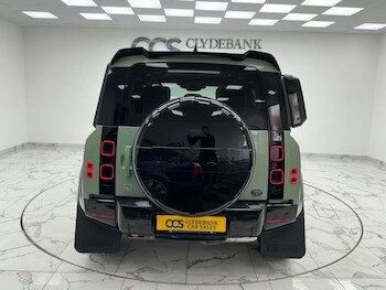 Used Land Rover Defender 2023 for sale - 78458604: Photo