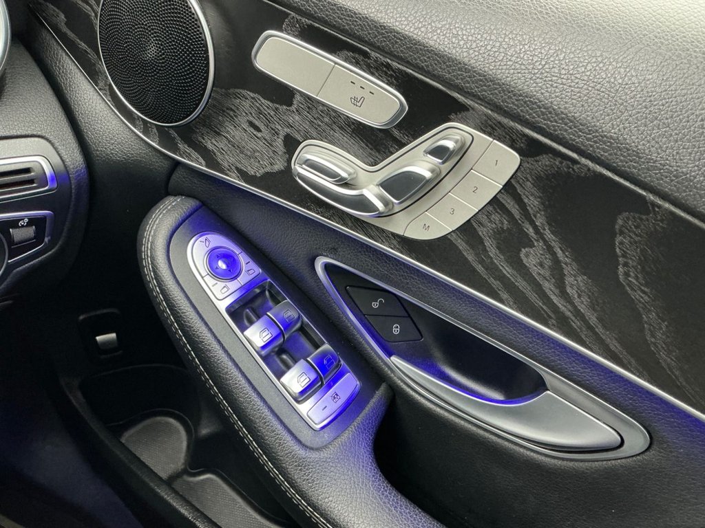 Used Mercedes-Benz C Class 2020 for sale - 77342120: Photo 21