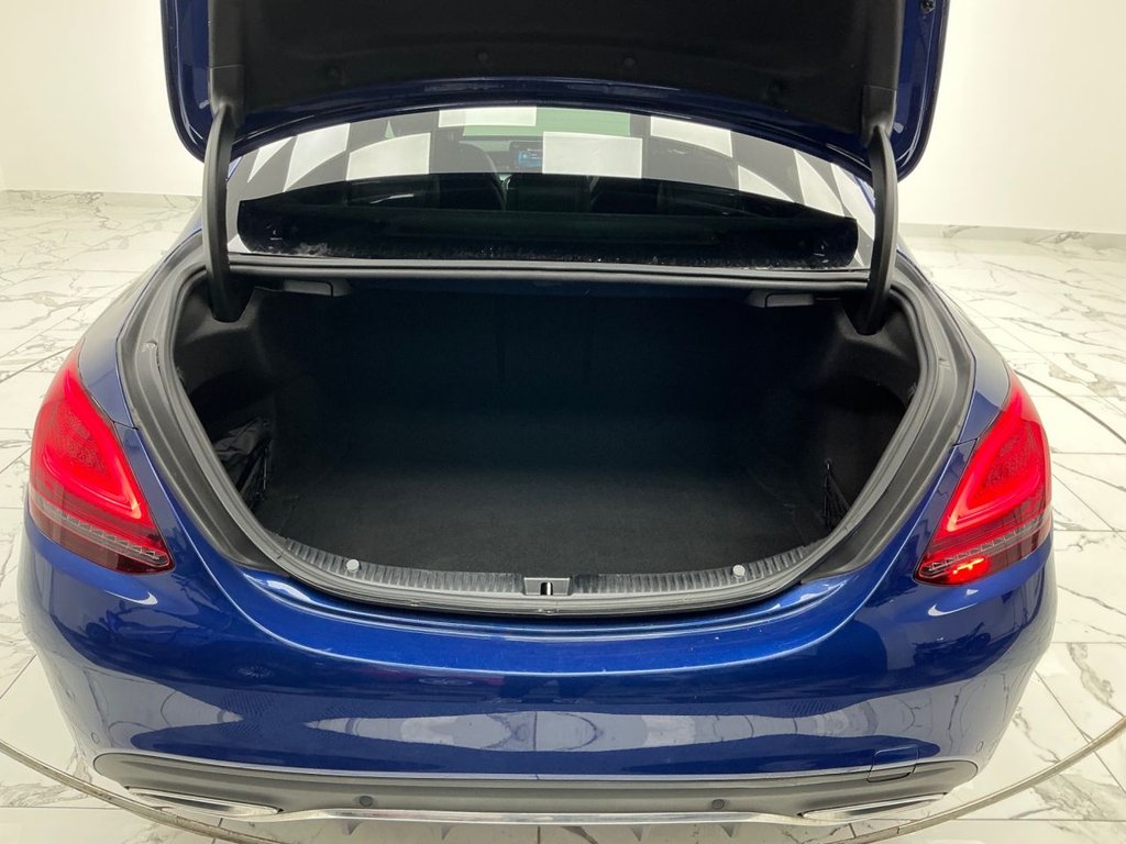 Used Mercedes-Benz C Class 2020 for sale - 77342120: Photo 25