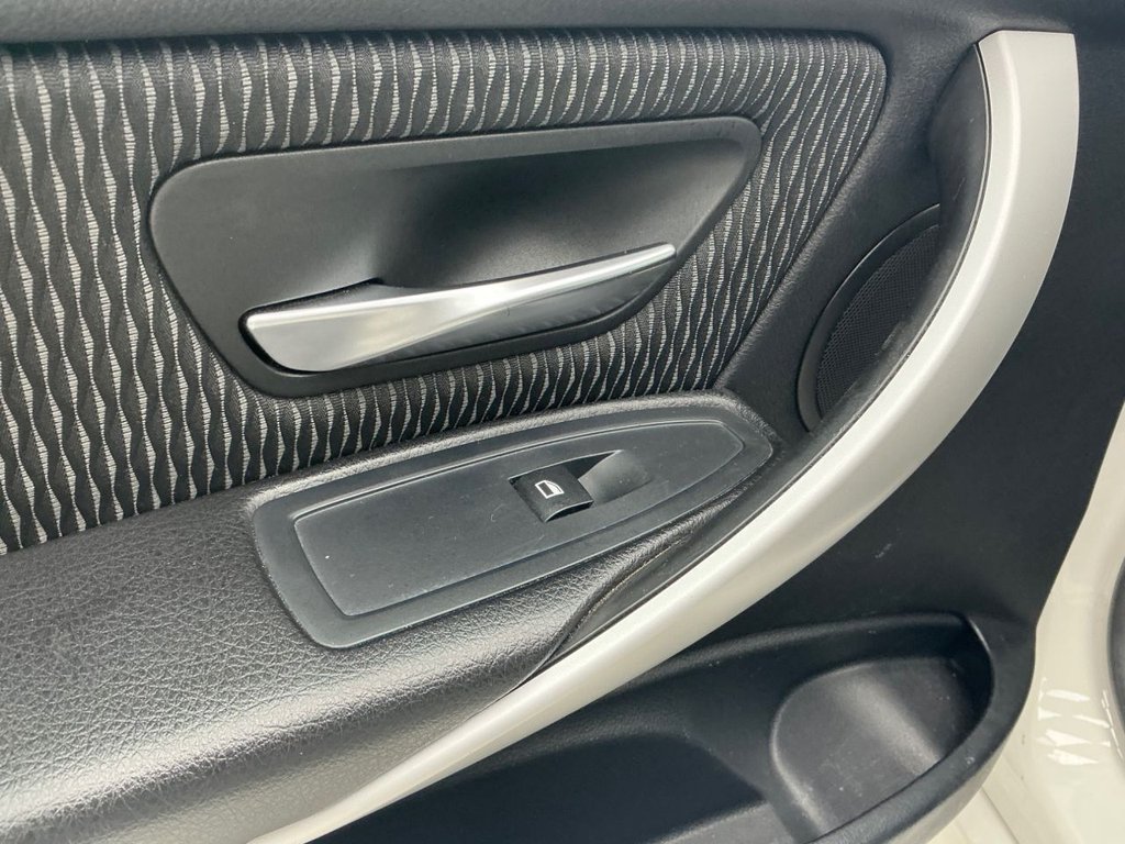 Used BMW 3 Series 2013 for sale - 77498934: Photo 32