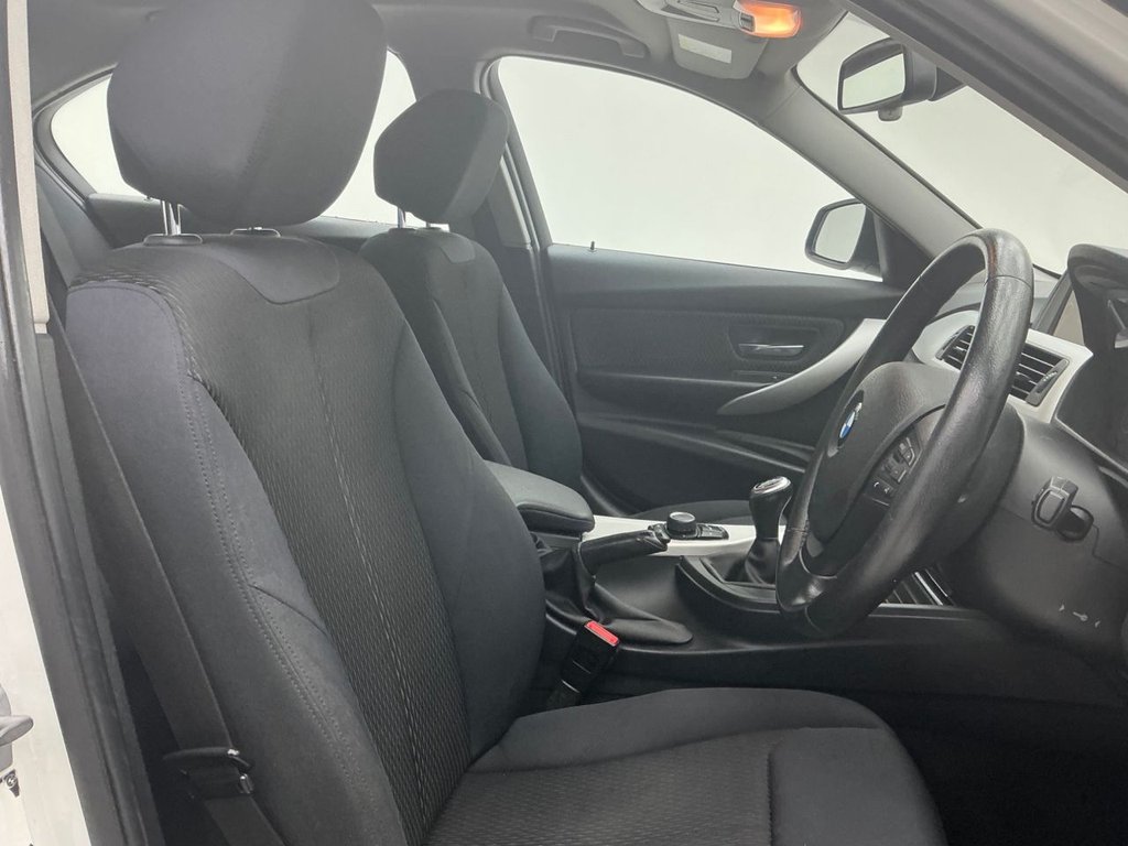 Used BMW 3 Series 2013 for sale - 77498934: Photo 9