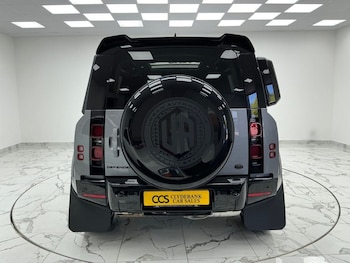 Used Land Rover Defender 110 2022 for sale - 79009000: Photo