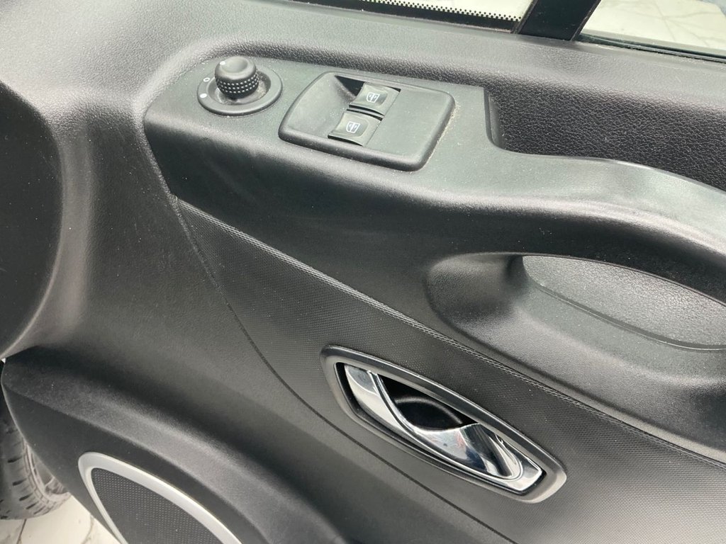 Used Vauxhall Vivaro 2018 for sale - 77276528: Photo 17