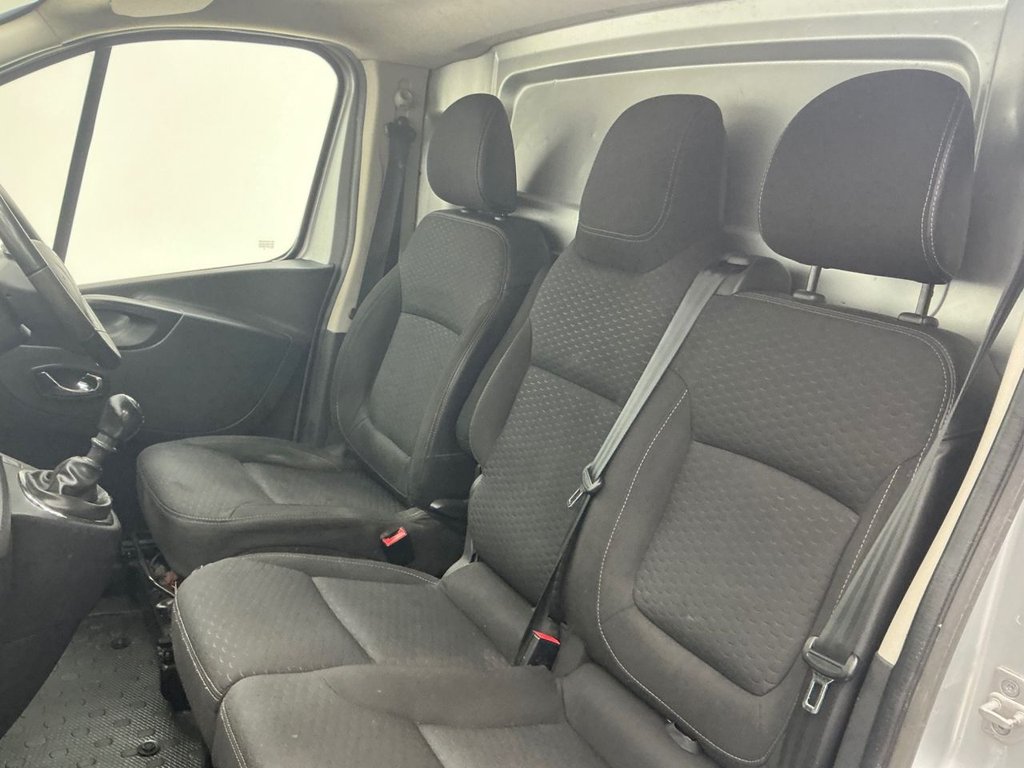 Used Vauxhall Vivaro 2018 for sale - 77276528: Photo 19