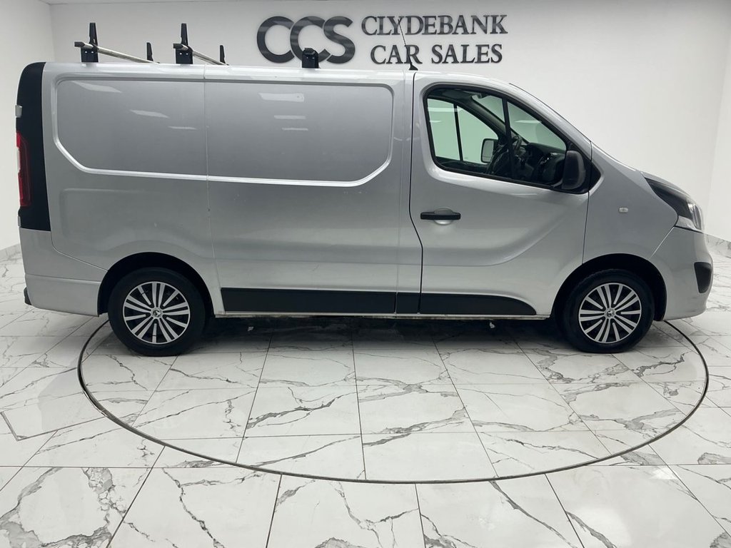 Used Vauxhall Vivaro 2018 for sale - 77276528: Photo 2