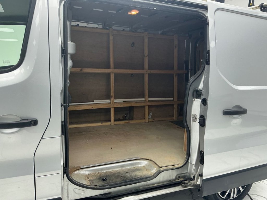 Used Vauxhall Vivaro 2018 for sale - 77276528: Photo 20