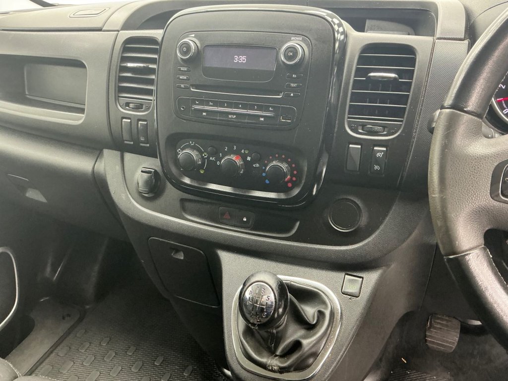 Used Vauxhall Vivaro 2018 for sale - 77276528: Photo 8