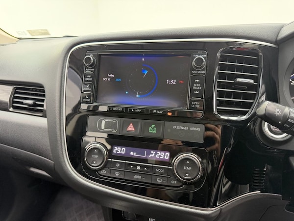 Used Mitsubishi Outlander 2018 for sale - 76303594: Photo 12