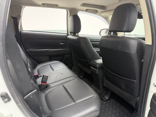 Used Mitsubishi Outlander 2018 for sale - 76303594: Photo 20