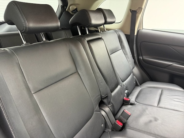 Used Mitsubishi Outlander 2018 for sale - 76303594: Photo 21