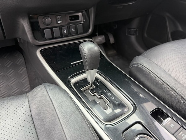 Used Mitsubishi Outlander 2018 for sale - 76303594: Photo 38