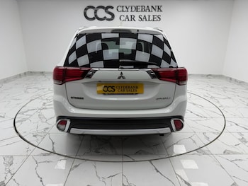 Used Mitsubishi Outlander 2018 for sale - 76303594: Photo 4