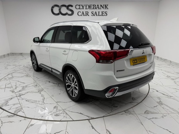 Used Mitsubishi Outlander 2018 for sale - 76303594: Photo 5