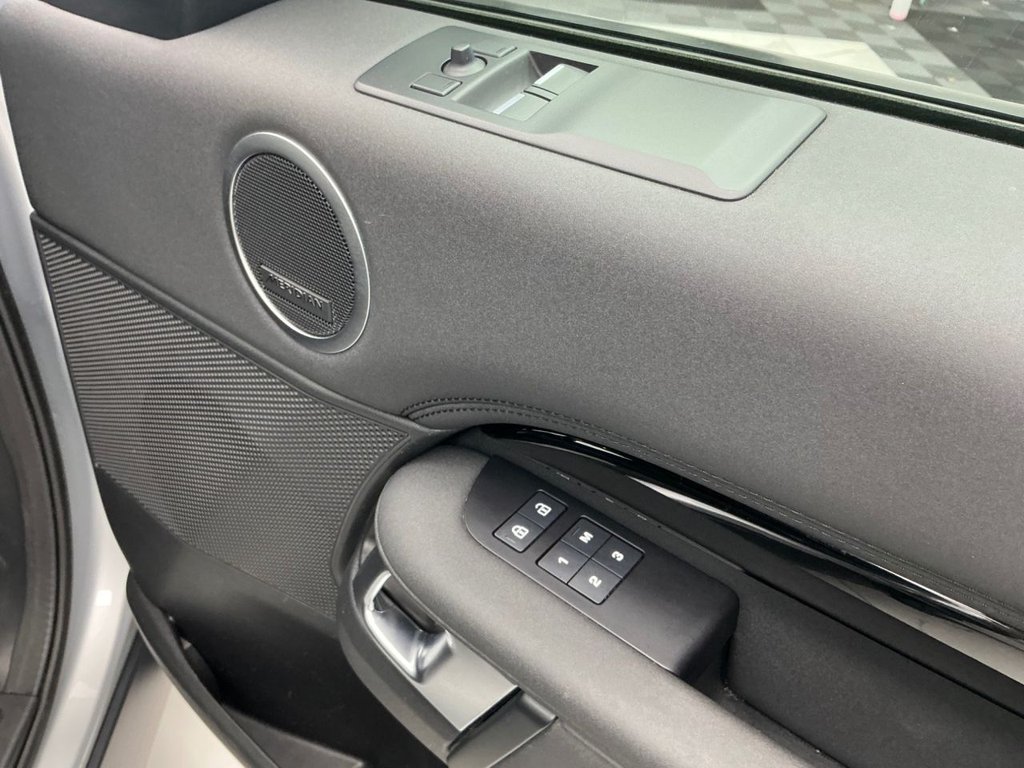 Used Land Rover Discovery 2023 for sale - 77734876: Photo 20