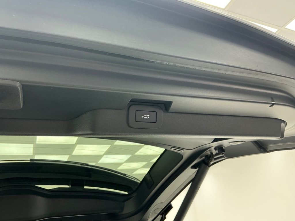 Used Land Rover Discovery 2023 for sale - 77734876: Photo 28