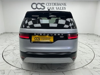 Used Land Rover Discovery 2023 for sale - 77734876: Photo