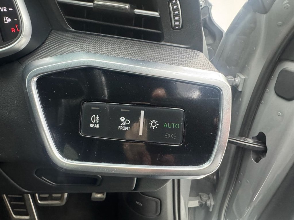 Used Audi RS6 2020 for sale - 76395693: Photo 17