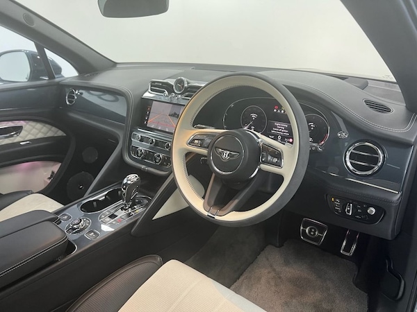 Used Bentley Bentayga 2022 for sale - 75585275: Photo 10