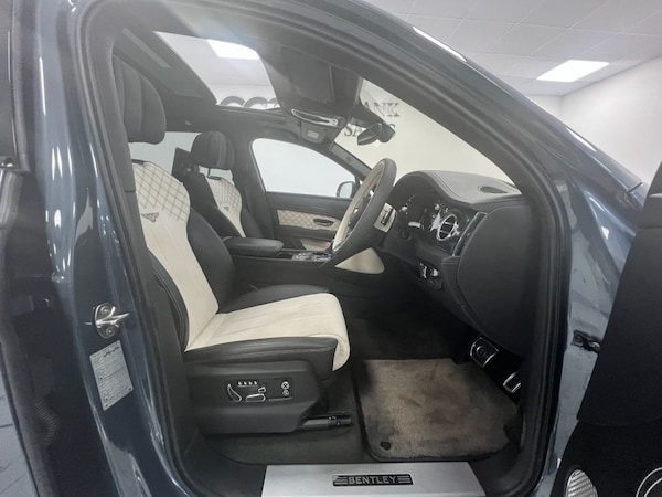 Used Bentley Bentayga 2022 for sale - 75585275: Photo 12