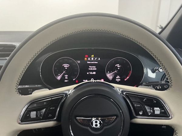 Used Bentley Bentayga 2022 for sale - 75585275: Photo 15
