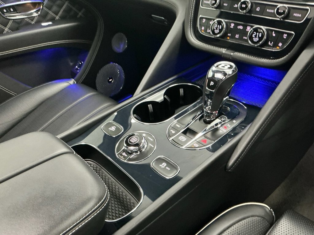 Used Bentley Bentayga 2021 for sale - 76570334: Photo 14