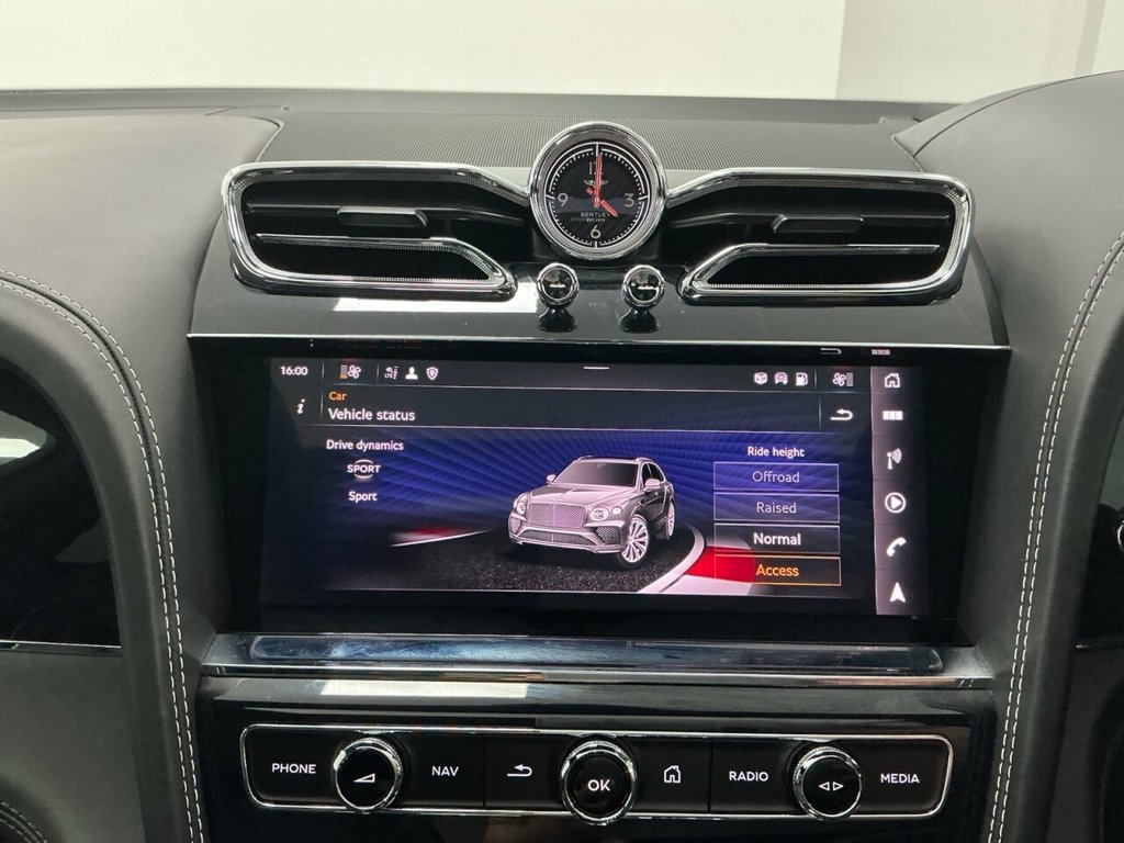 Used Bentley Bentayga 2021 for sale - 76570334: Photo 19