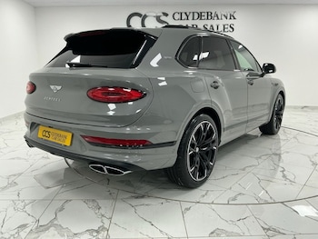 Used Bentley Bentayga 2021 for sale - 76570334: Photo