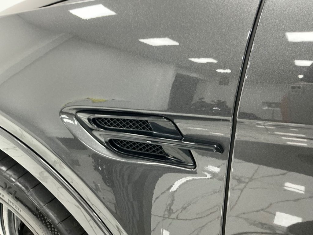 Used Bentley Bentayga 2021 for sale - 76570334: Photo 44