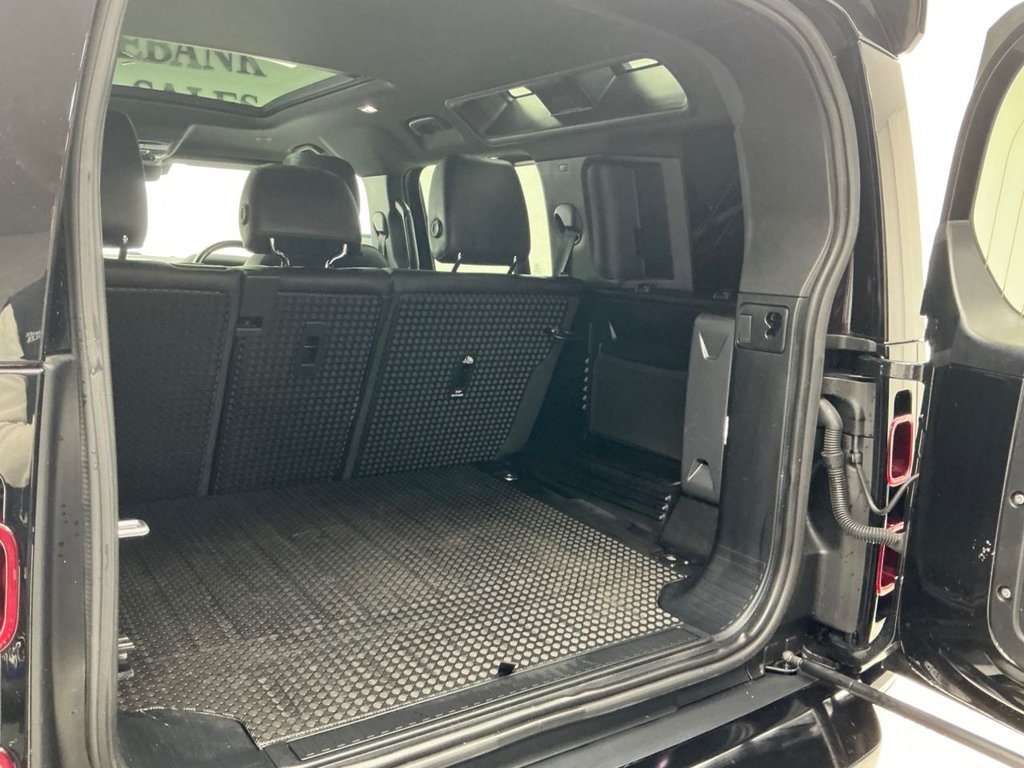 Used Land Rover Defender 2022 for sale - 77369572: Photo 21