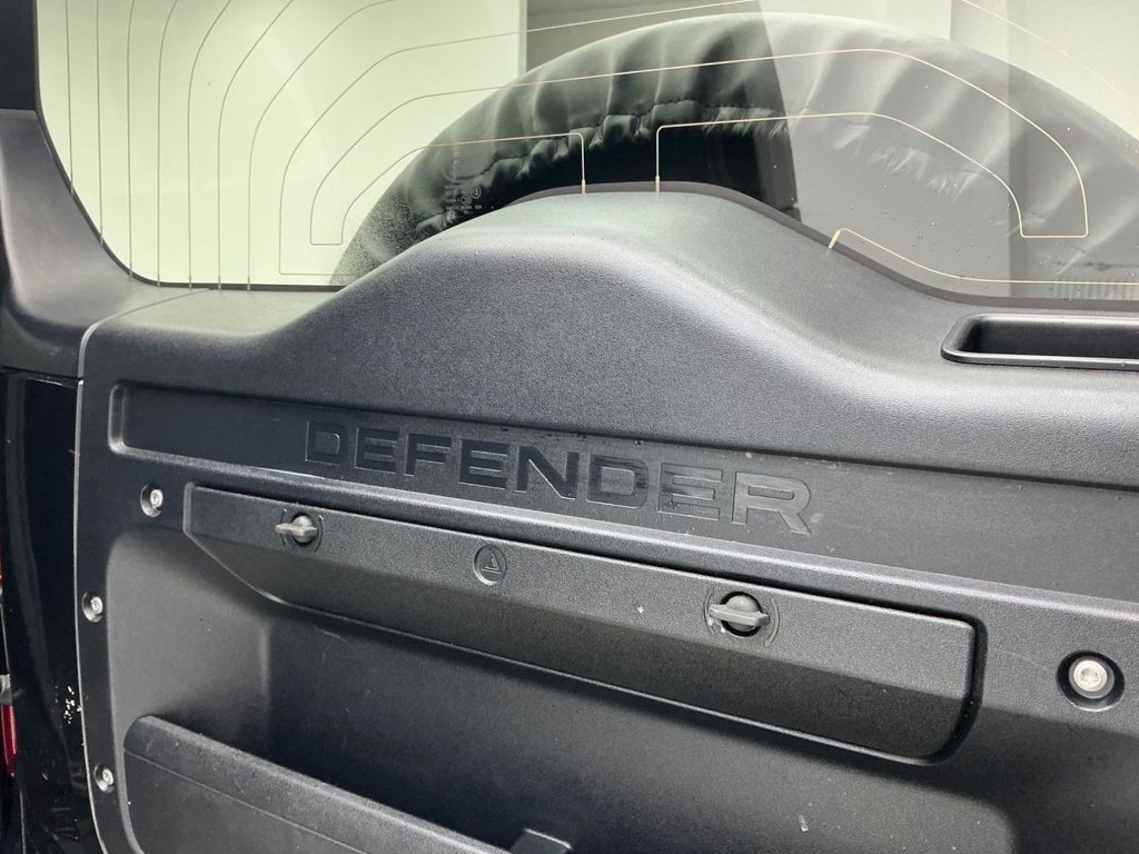 Used Land Rover Defender 2022 for sale - 77369572: Photo 25