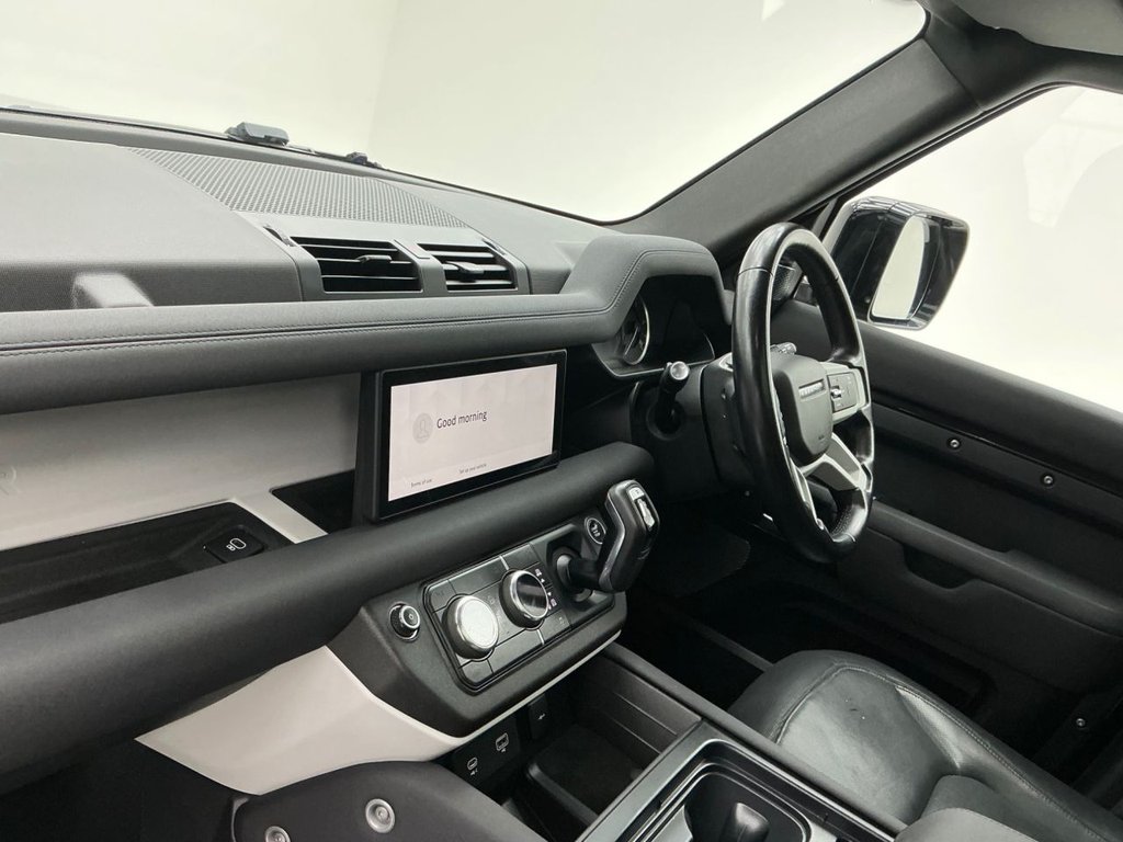 Used Land Rover Defender 2022 for sale - 77369572: Photo 28