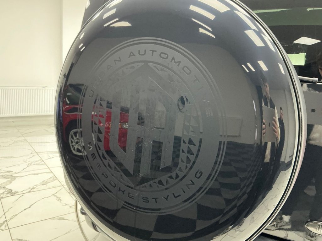 Used Land Rover Defender 2022 for sale - 77369572: Photo 37