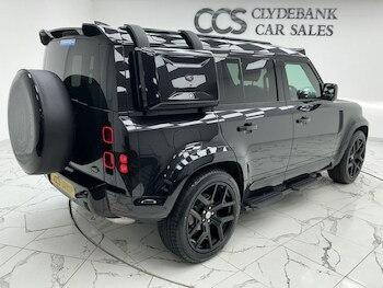 Used Land Rover Defender 2022 for sale - 77369572: Photo