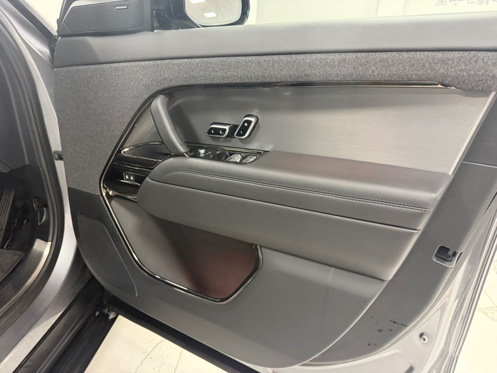 Used Land Rover Range Rover Sport 2023 for sale - 76245311: Photo 28