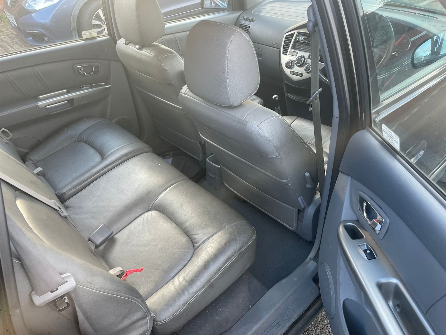 Used Kia Carens 2006 for sale - 76725965: Photo 9