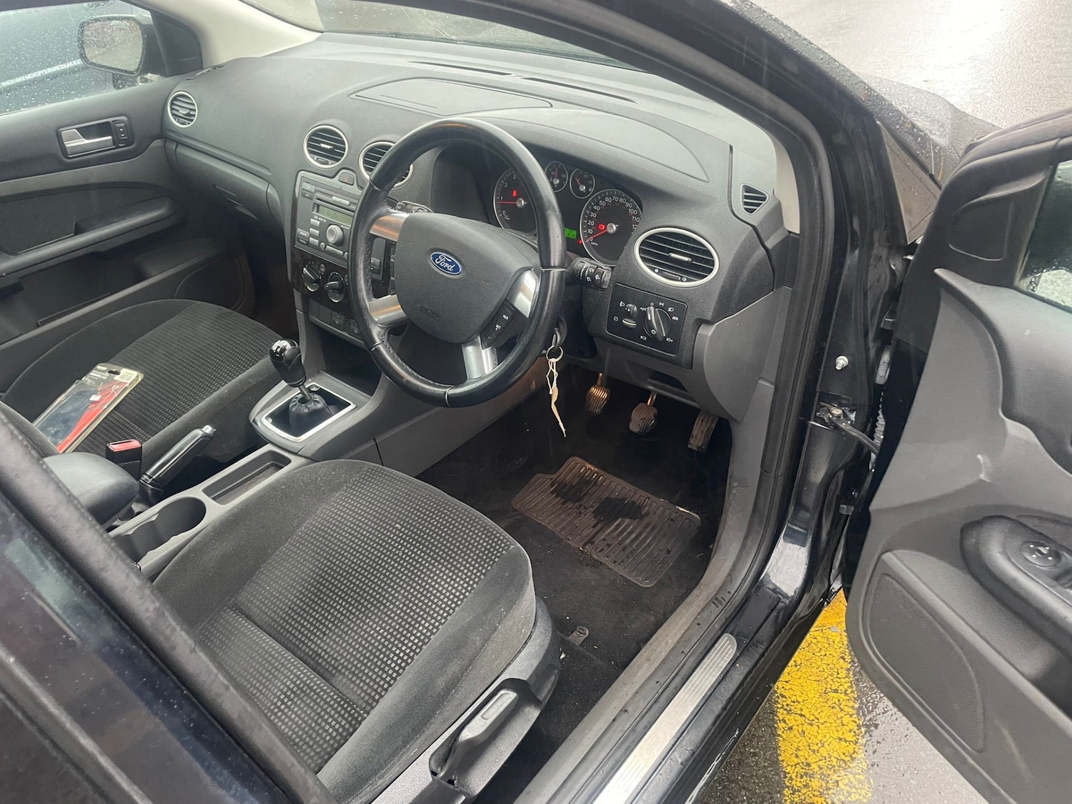 Used Ford Focus 2006 for sale - 76402010: Photo 7