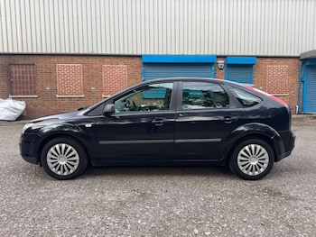 Used Ford Focus 2005 for sale - 75931707: Photo