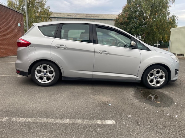 Used Ford C-Max 2014 for sale - 76218020: Photo 2