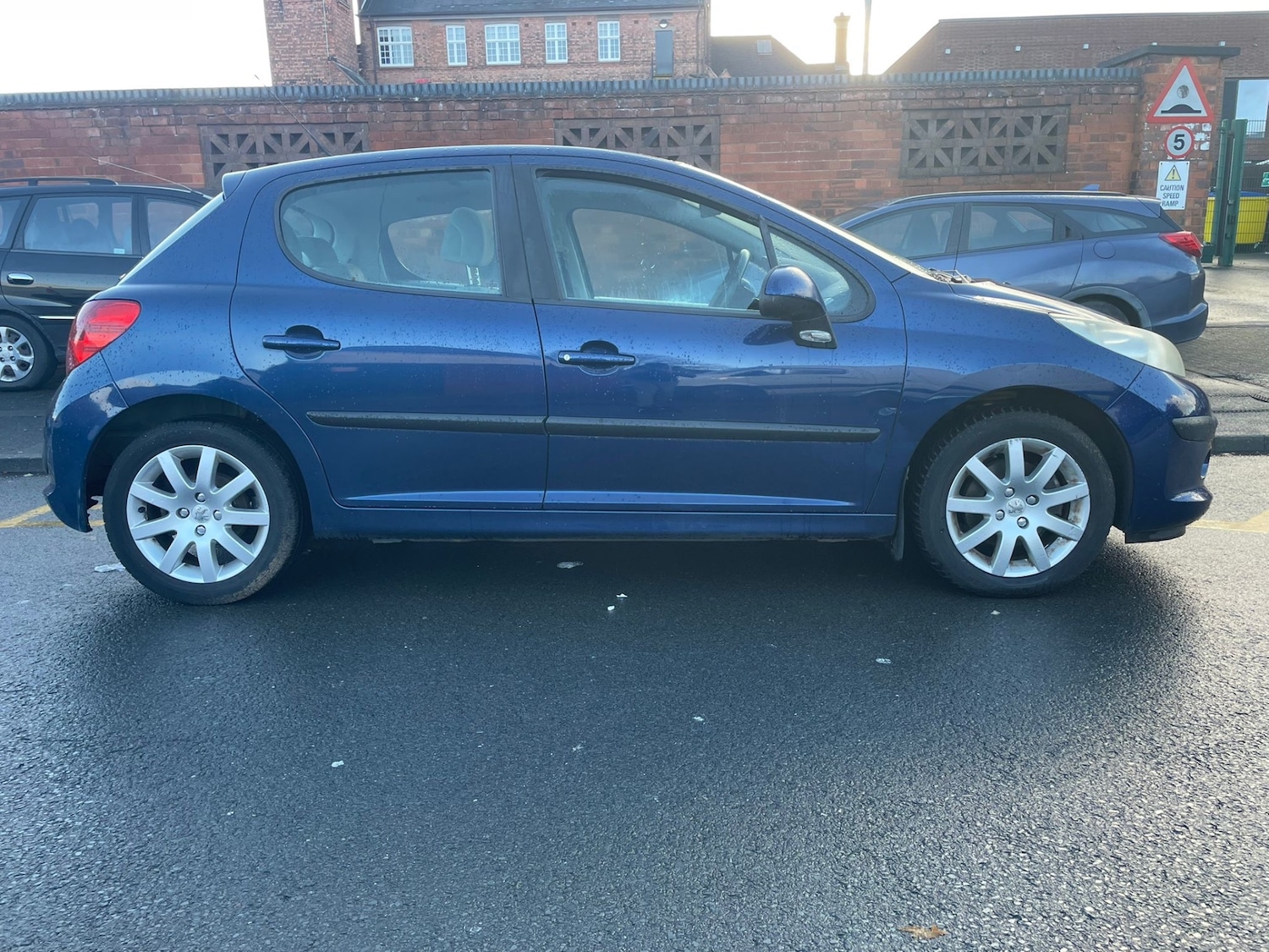 Used Peugeot 207 2006 for sale - 76748943: Photo 2