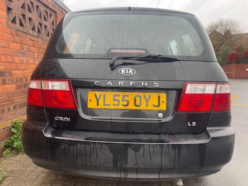 Used Kia Carens 2006 for sale - 76946940: Photo